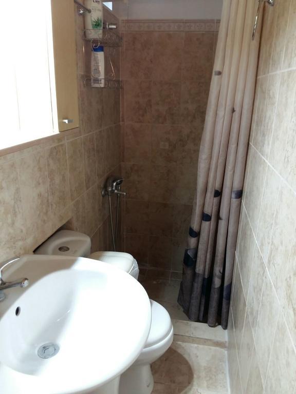 Kristallia Rooms 蒙纳斯提拉 外观 照片